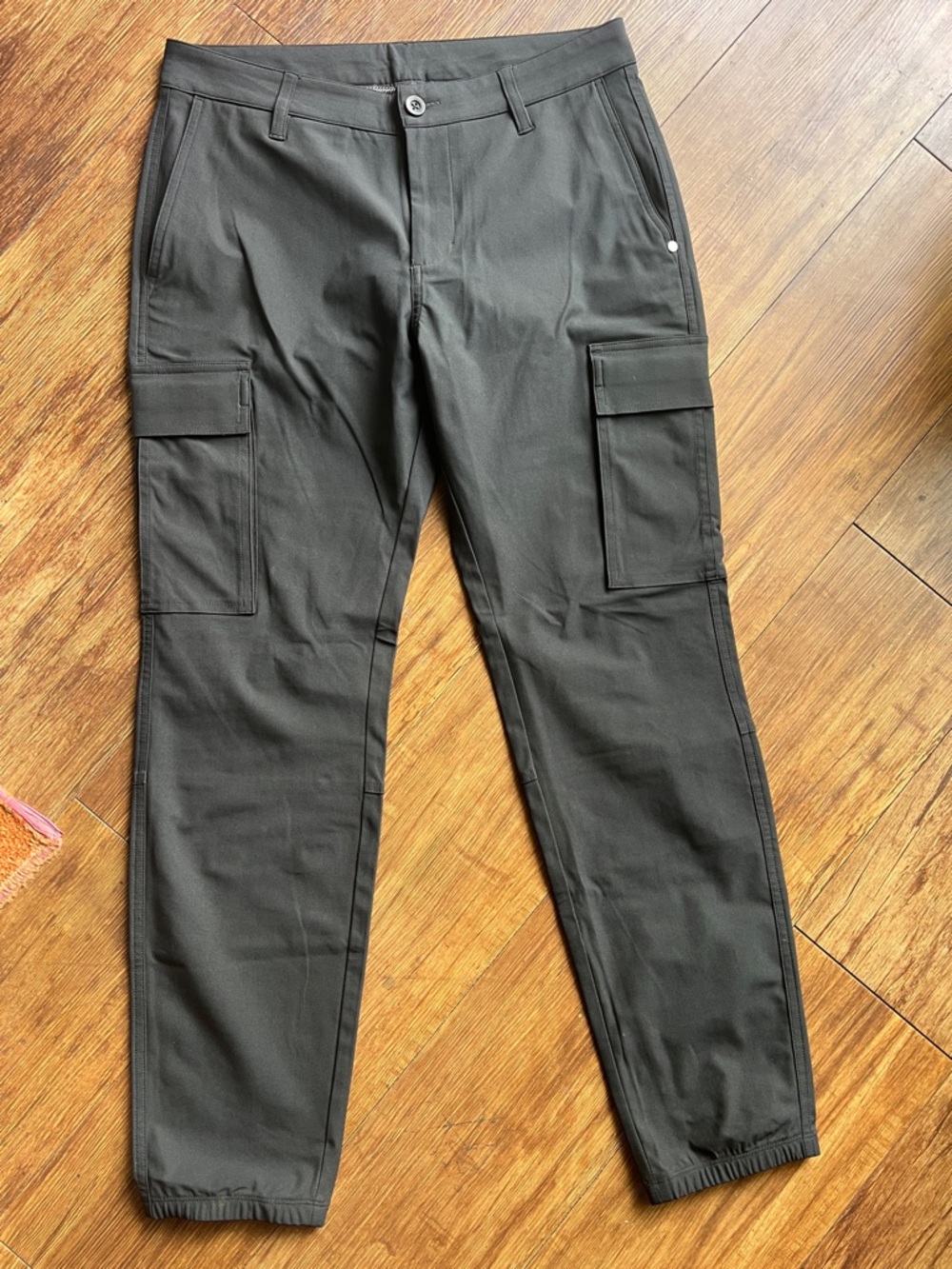Vuori Black Meta Cargo Pants